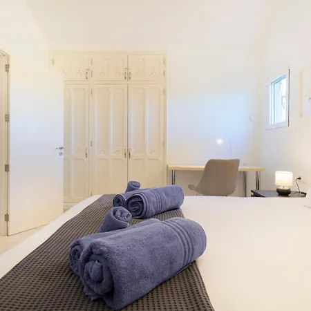 Lanzahost Casa Banana * 코스타 테기세