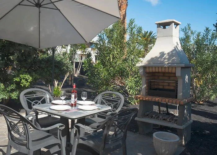 Lanzahost Casa Banana 펜션